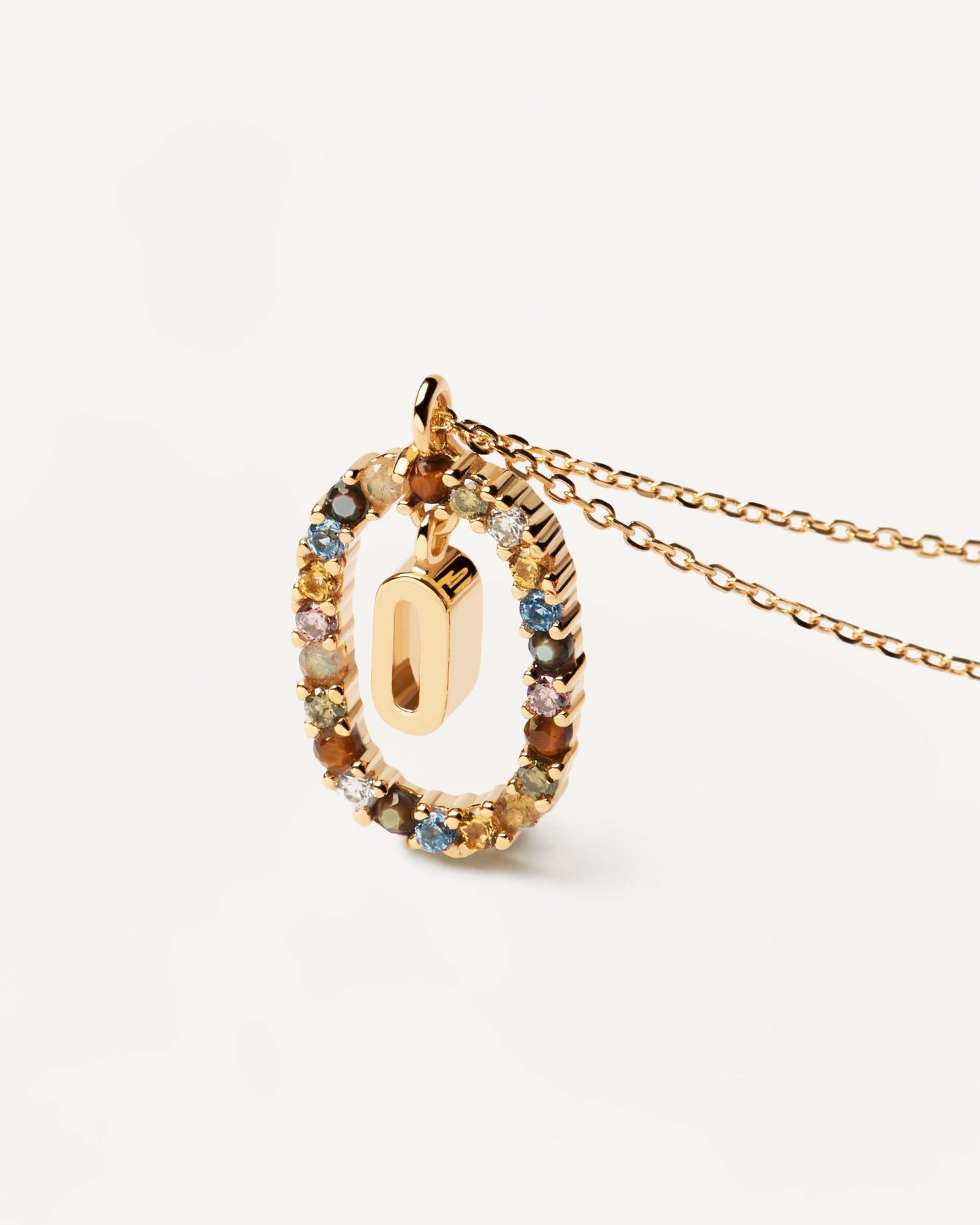 Collar letra O PDPAOLA