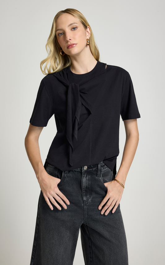 Remera con pañuelo Hilda Le Lis Blanc