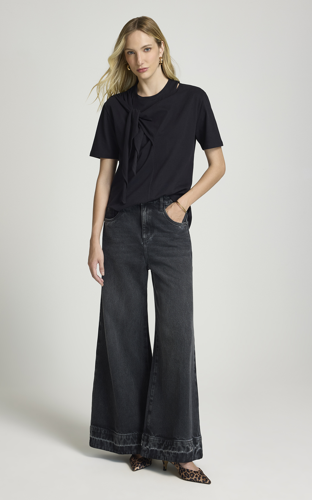Remera con pañuelo Hilda Le Lis Blanc