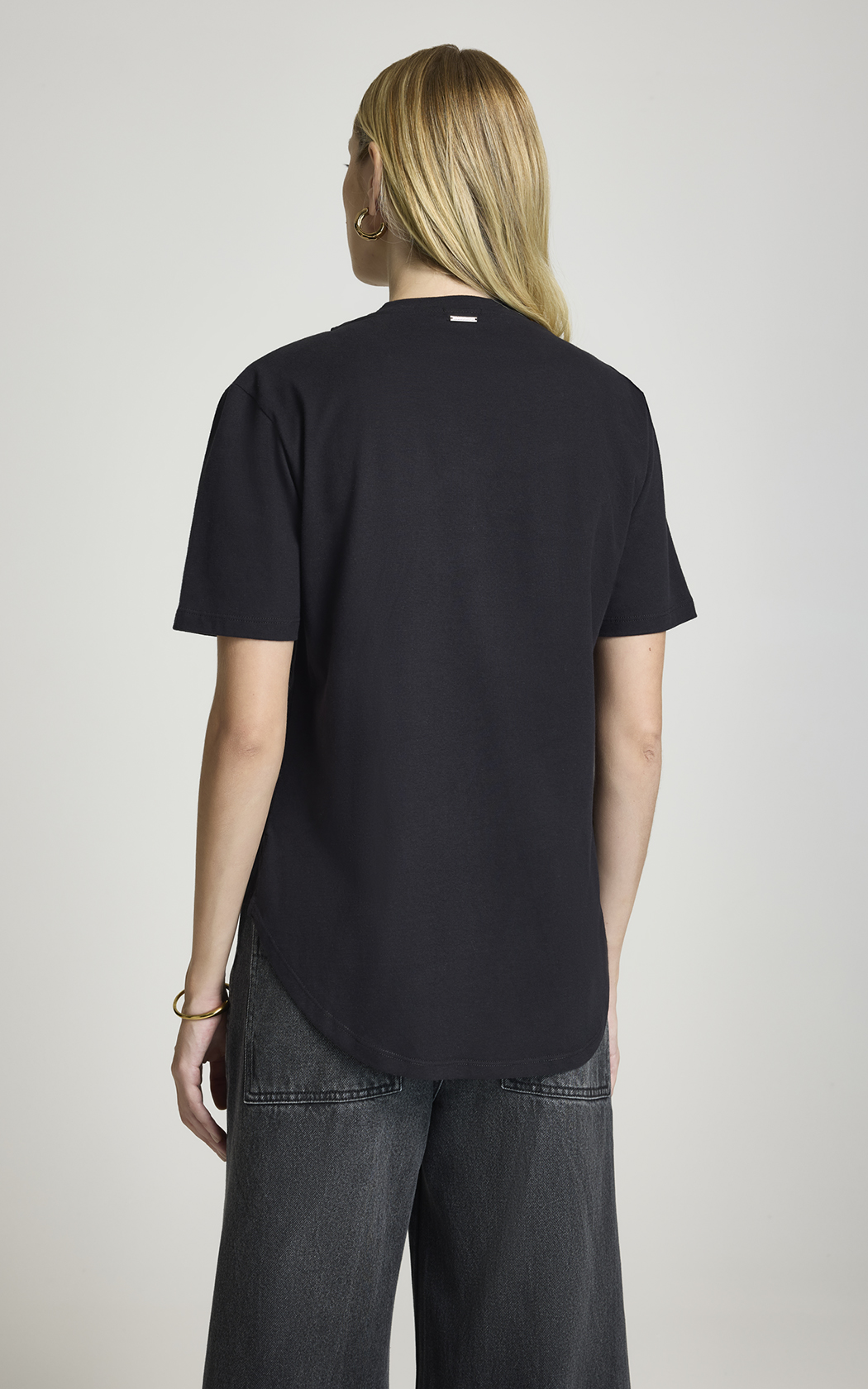 Remera con pañuelo Hilda Le Lis Blanc