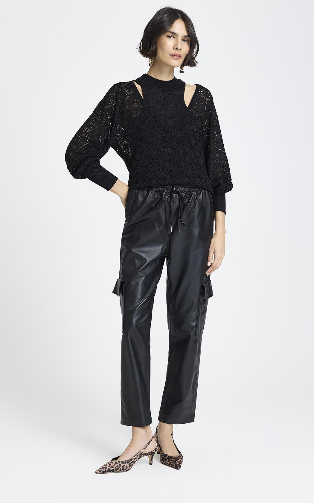 Top sobre sweater Atena Le Lis Blanc