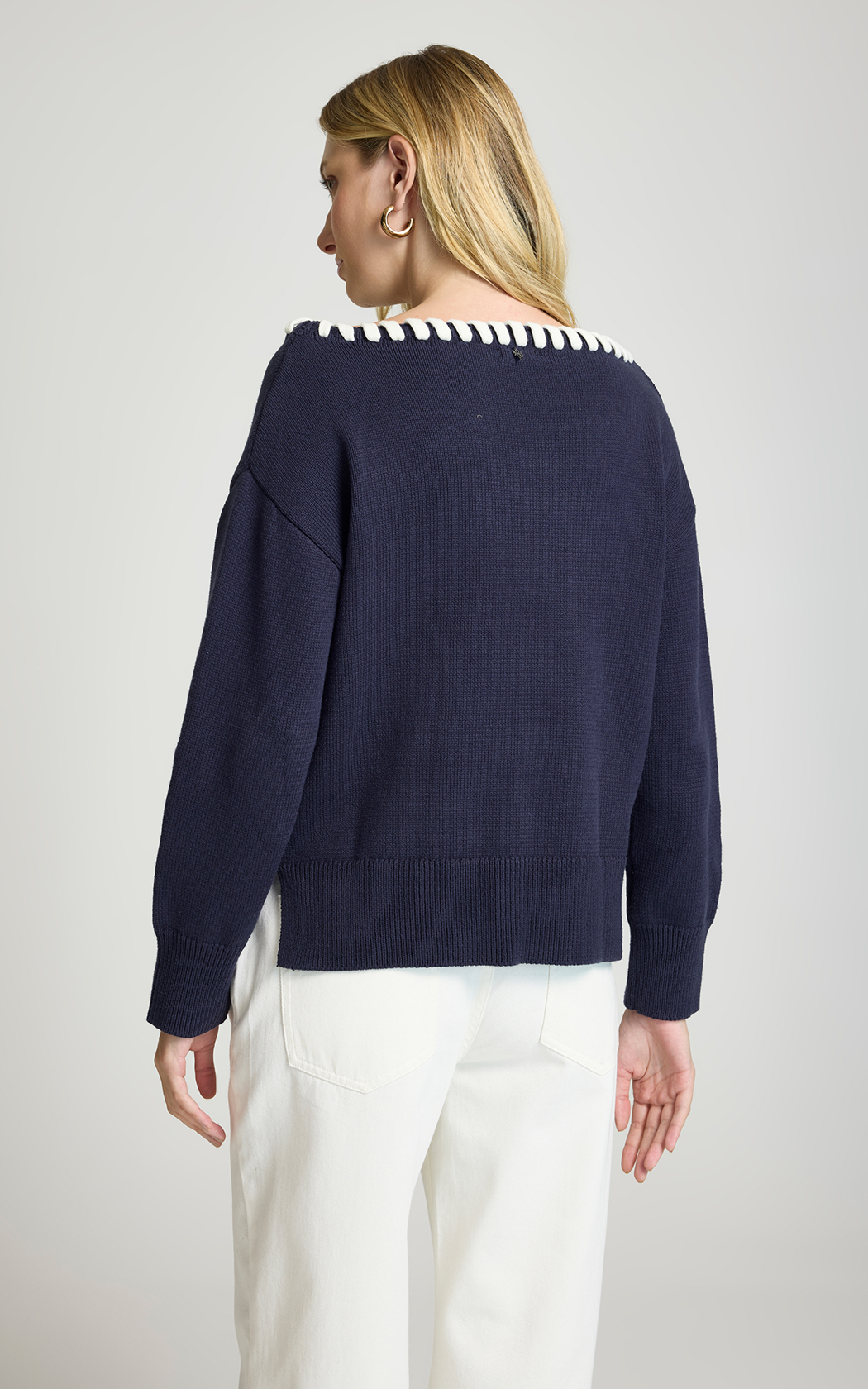 Sweater con tejido Giovana Le Lis Blanc