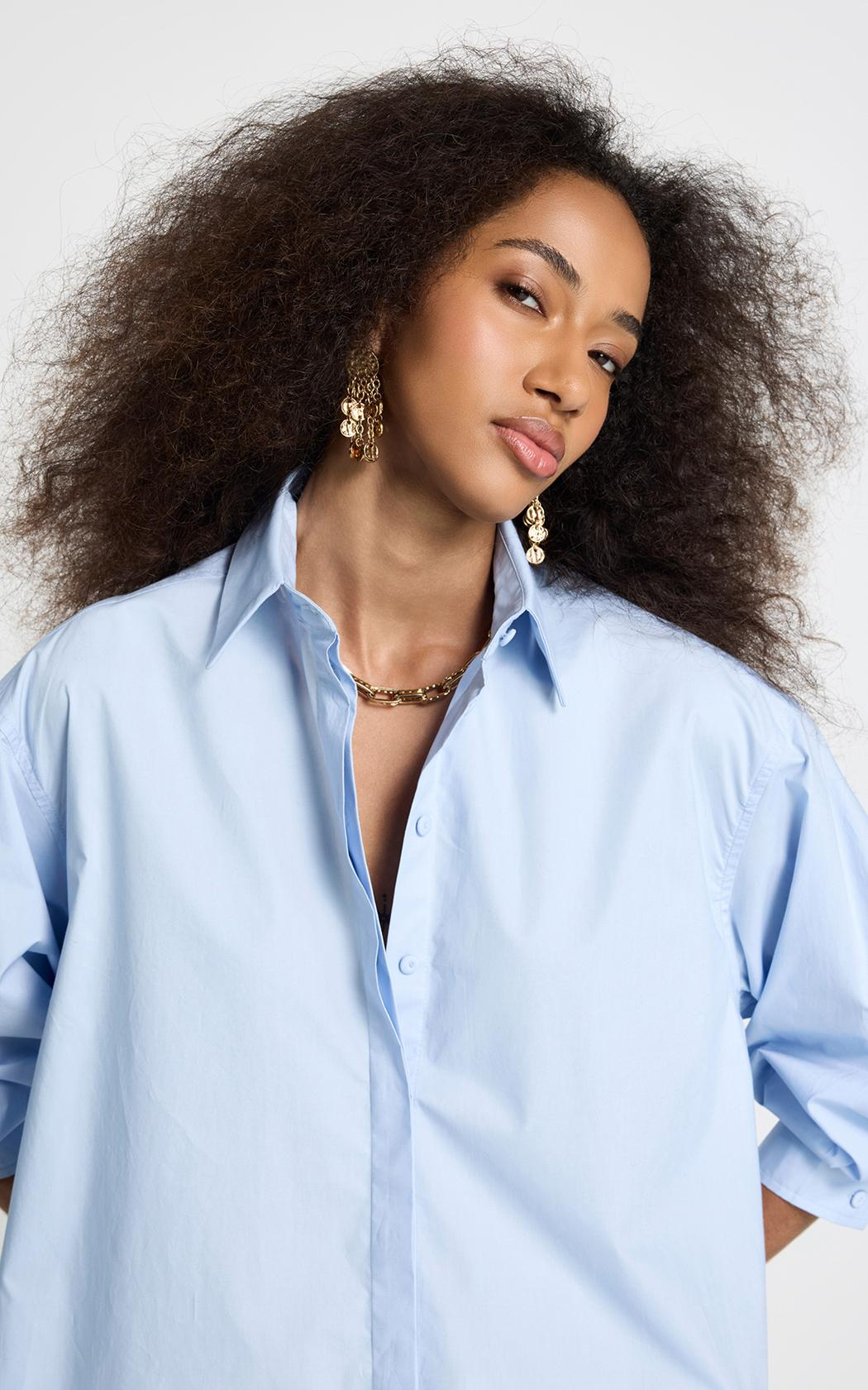 Camisa oversize celeste Clarisse Le Lis Blanc
