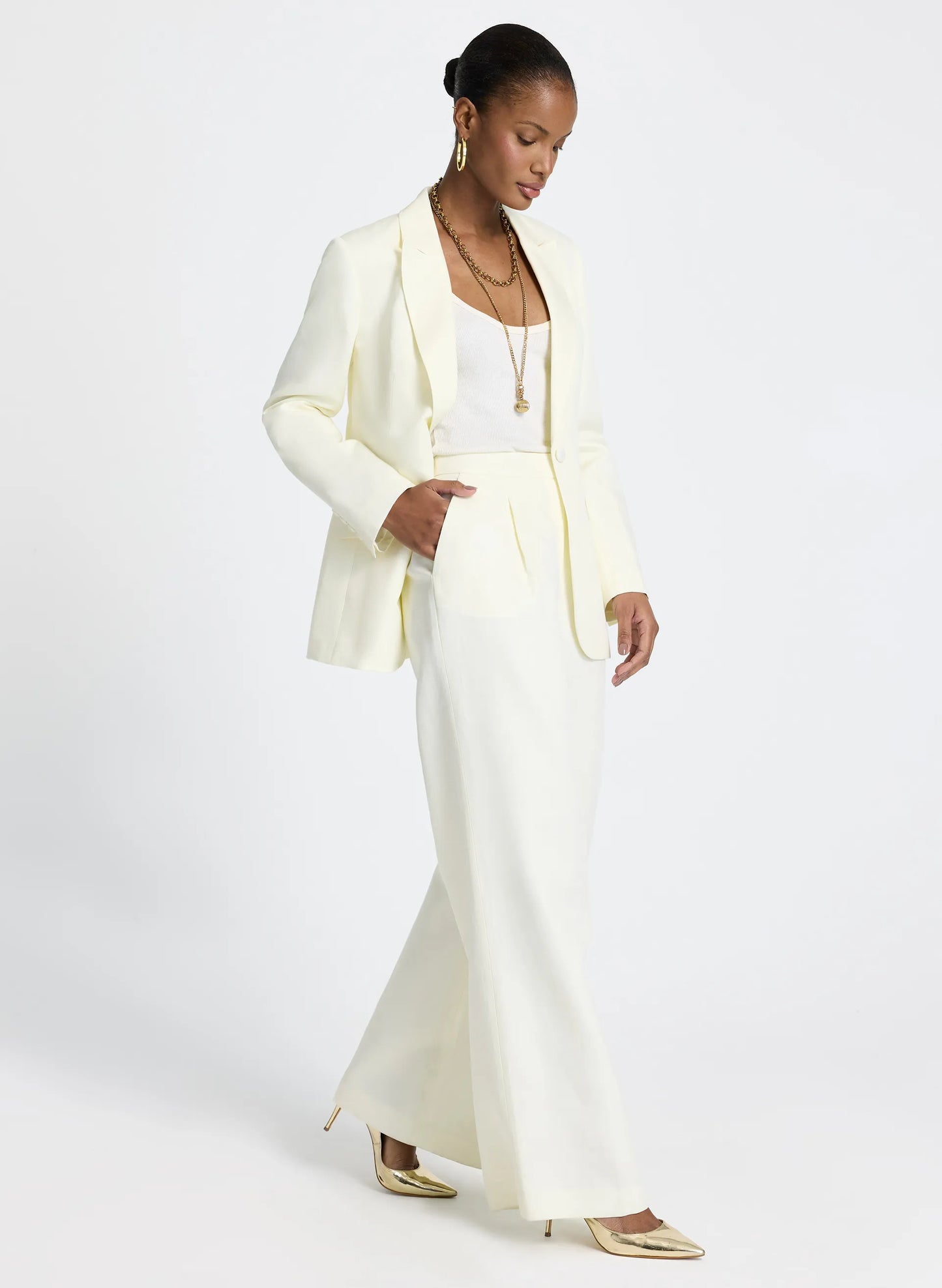 Pantalon lino sastrero amarillo Julia I Le Lis Blanc