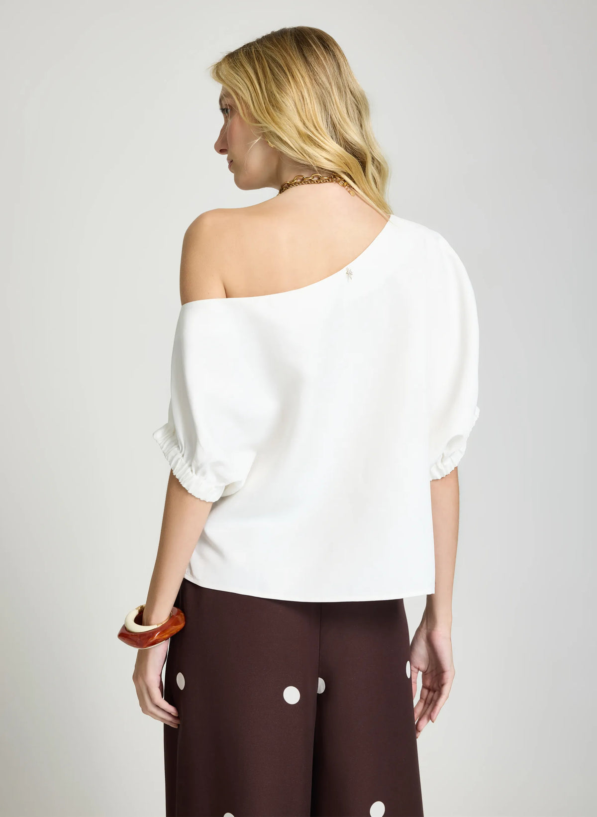Blusa hombro caido Serena Le Lis Blanc