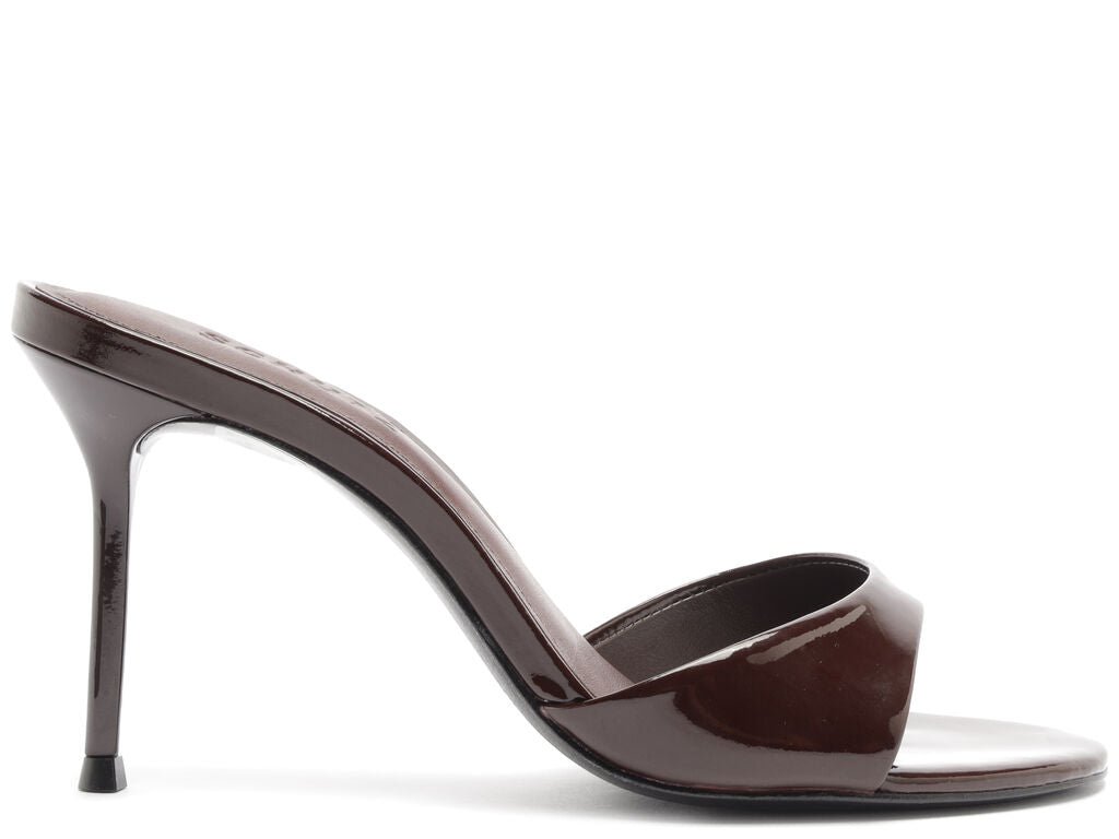 Sandalia de taco marron Sally Schutz
