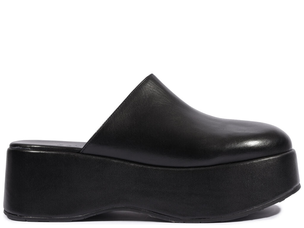 Zueco negro alto Schutz