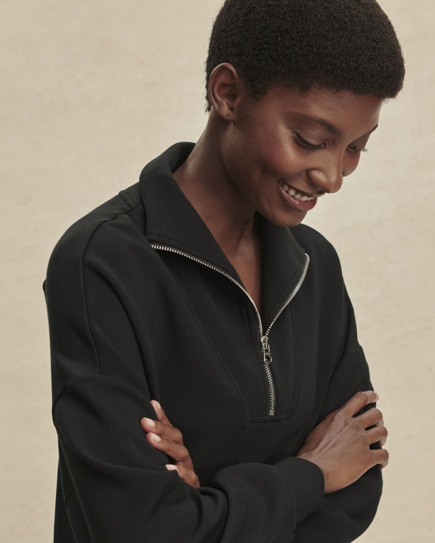 Buzo Hawley medio cierre negro Varley