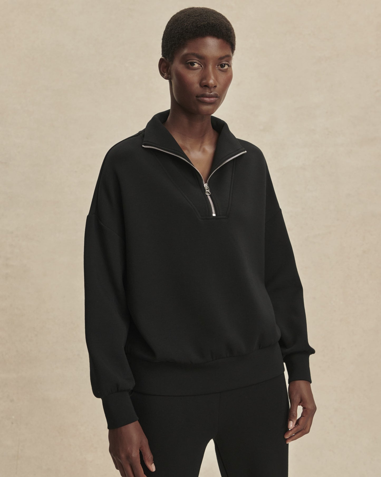 Buzo Hawley medio cierre negro Varley